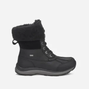 UGG Women's Adirondack III Black