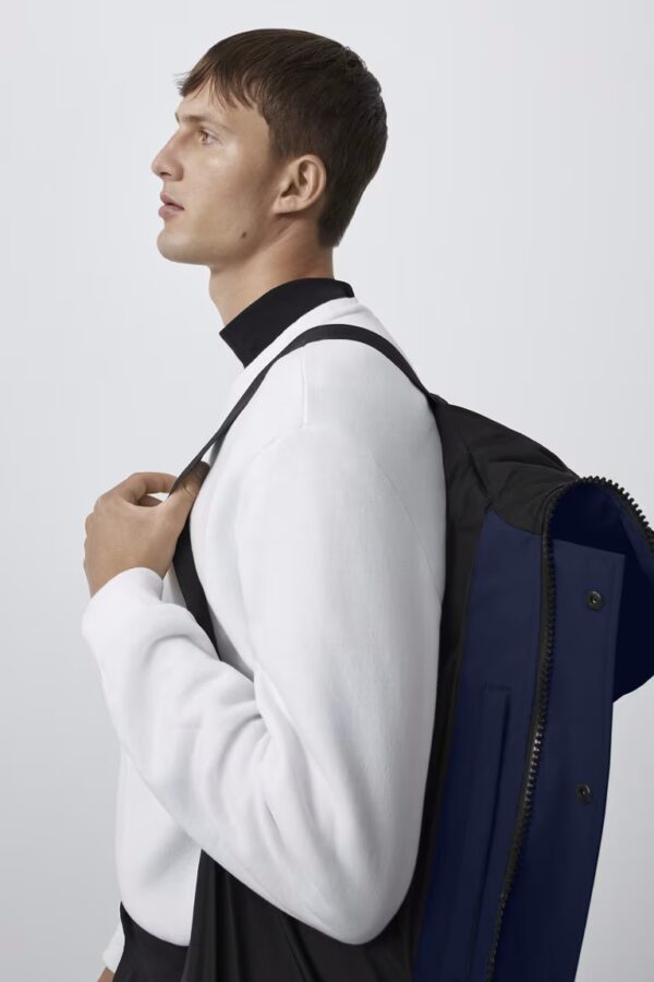 Canada Goose Men Carson Parka - CR/Atlantic Nvy - Image 2