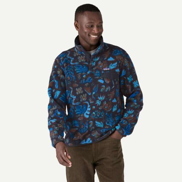 Patagonia Men's Lightweight Synchilla® Snap-T® Fleece Pullover Across Oceans: Pitch Blue - Image 2