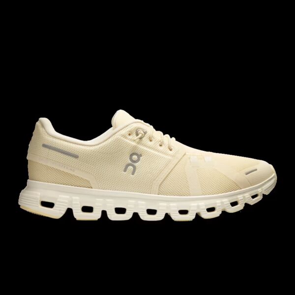 On Women Cloud 6 Castor | Ivory