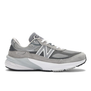 New Balance M990v6