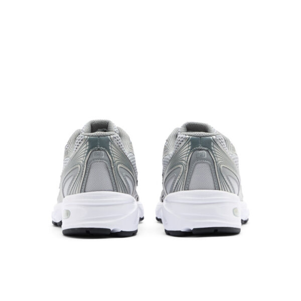 New Balance 740 - Image 4