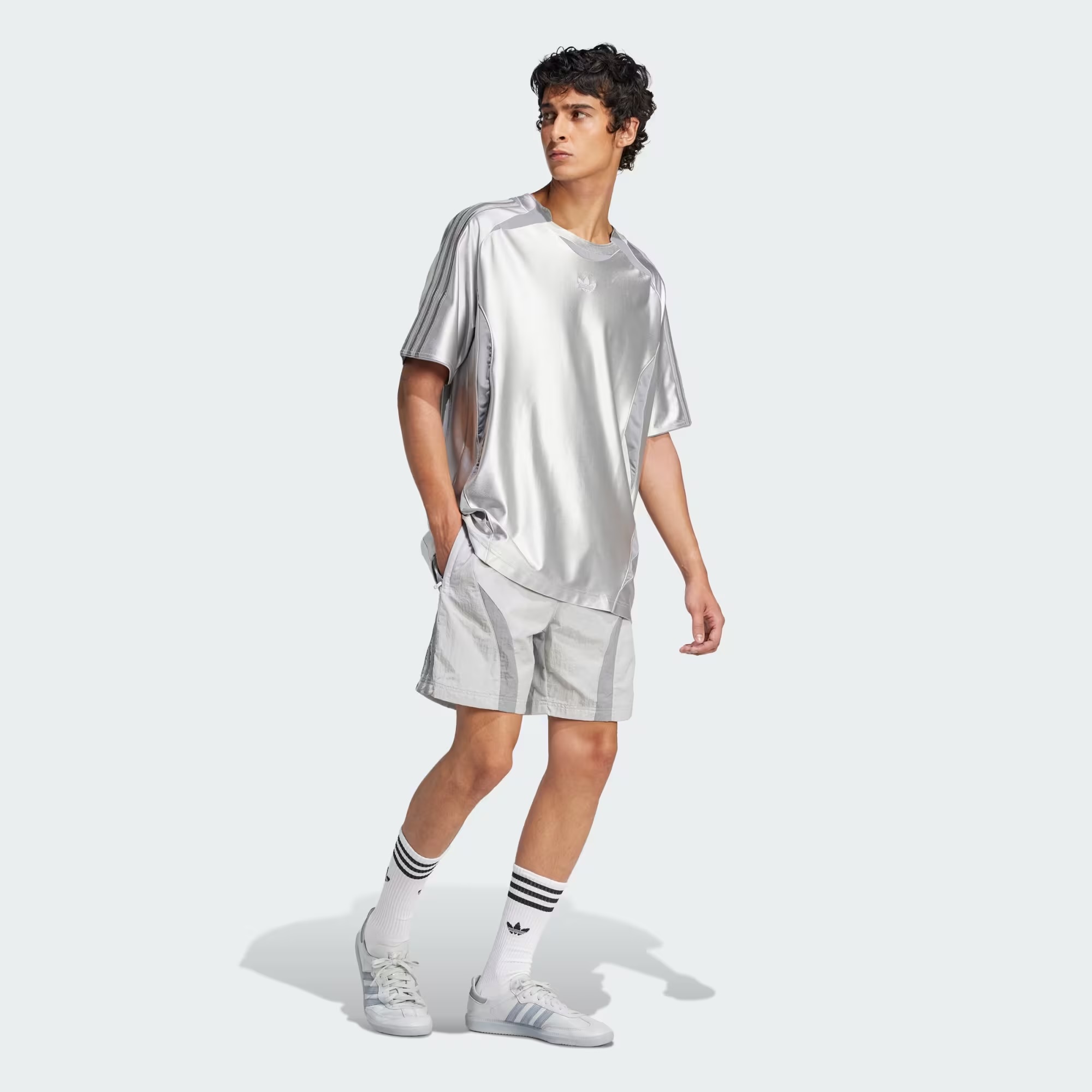 Adidas Men's 2000 SHORTS - Image 5