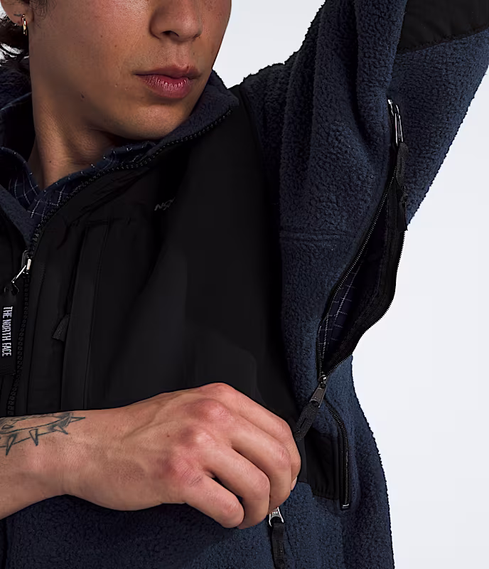 The North Face Men's Retro Denali Jacket - Image 4