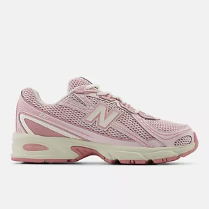 New Balance 740