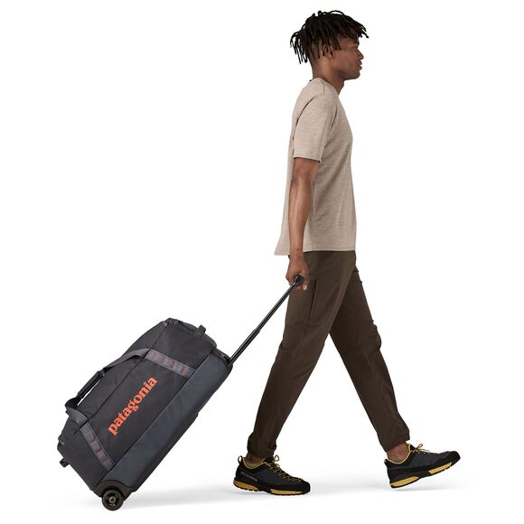 Patagonia Black Hole WheeledDuffel 70L - Image 2