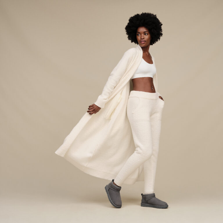 11161909, 1152599, 1139070