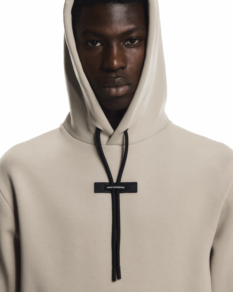 Create Small PNG-1MF30290603-focus_tech_hoodie-fw25-desert-m-4x5-tr-g4