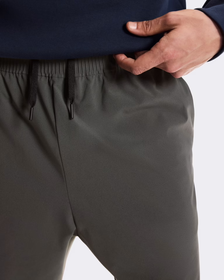 cd185e088838815e18c8fdcff09fb0ffb979ba1e