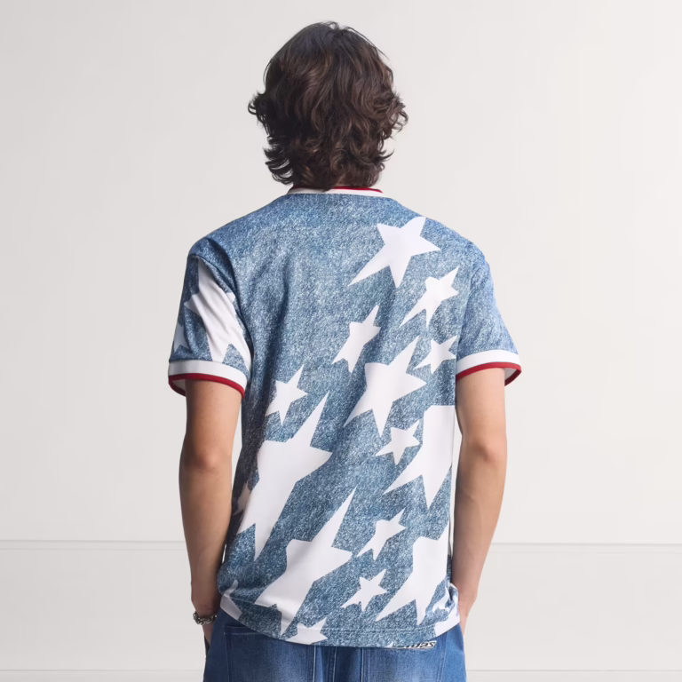 Denim_Graphic_Jersey_White_KB2726_HM3_hover