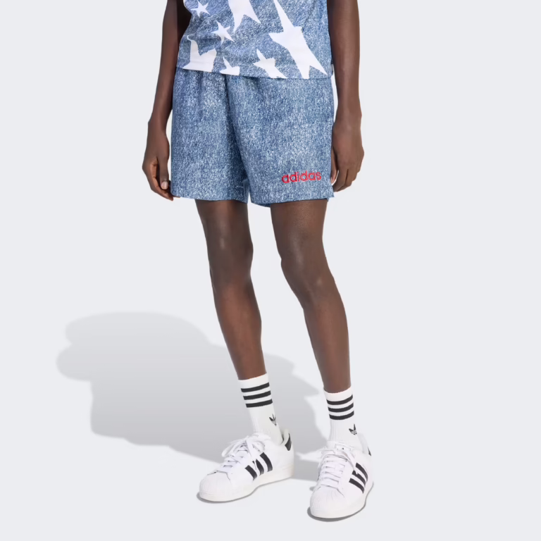 Denim_Graphic_Shorts_White_KB2804_21_model
