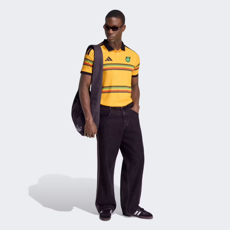 Jamaica_26_x_Bob_Marley_Home_Jersey_Yellow_KD0959_25_model