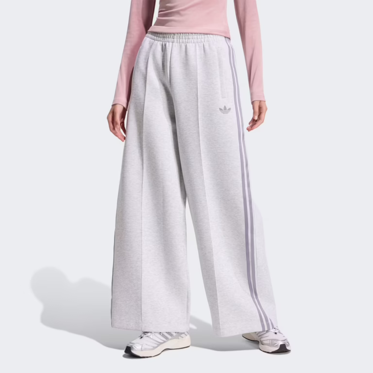 SPACER_TRACKPANTS_Grey_HY8044_21_model