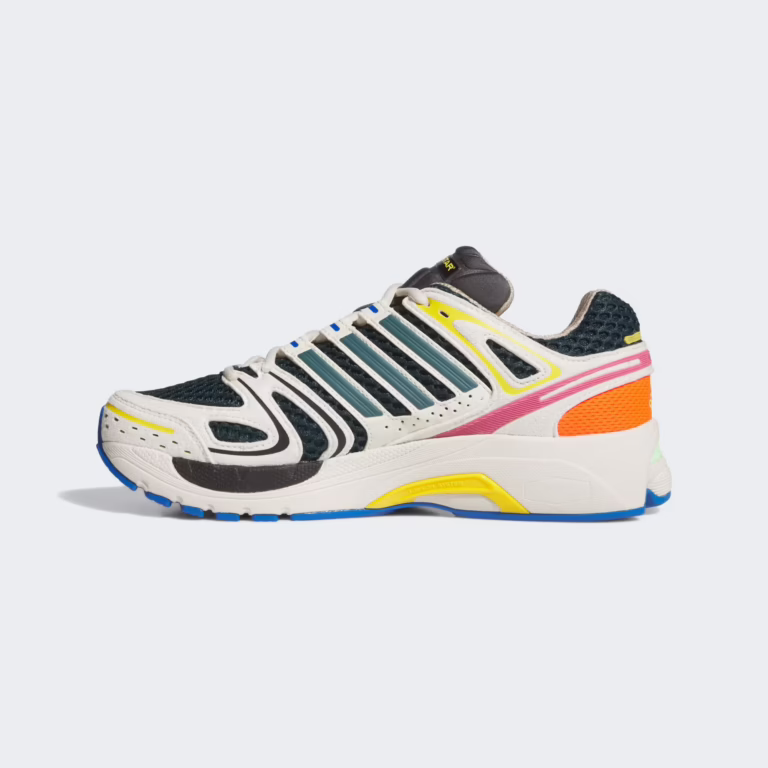ADISTAR_CONTROL_5_SHOES_Beige_KZ9152_06_standard