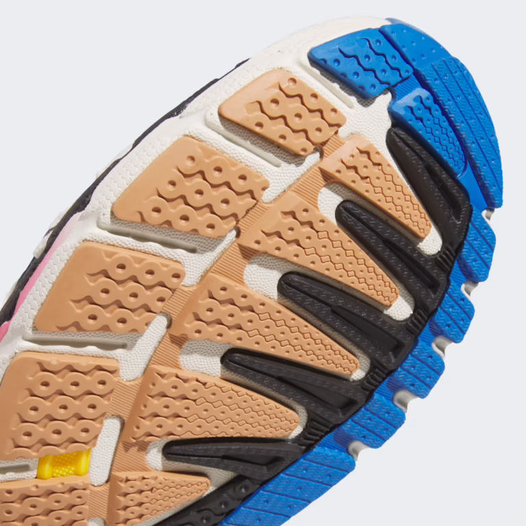 ADISTAR_CONTROL_5_SHOES_Beige_KZ9152_42_detail